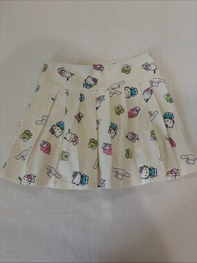 Hello Kitty Print Pleated White Skirt - NEW